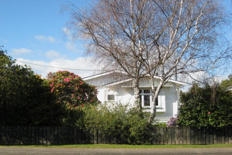 Photo of property in 10 Nelson Street, Waipukurau, 4200