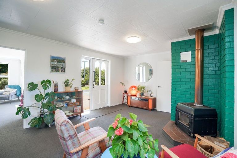 Photo of property in 44 Marama Avenue North, Otatara, Invercargill, 9879