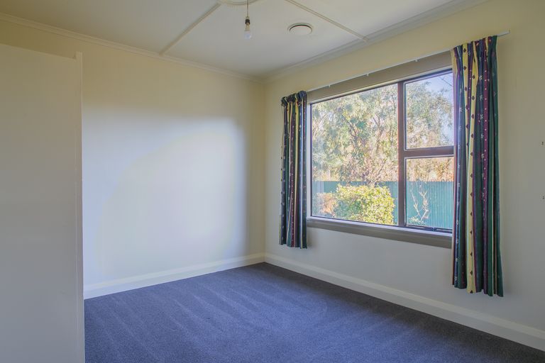 Photo of property in 94 The Avenue, Pareora, 7912