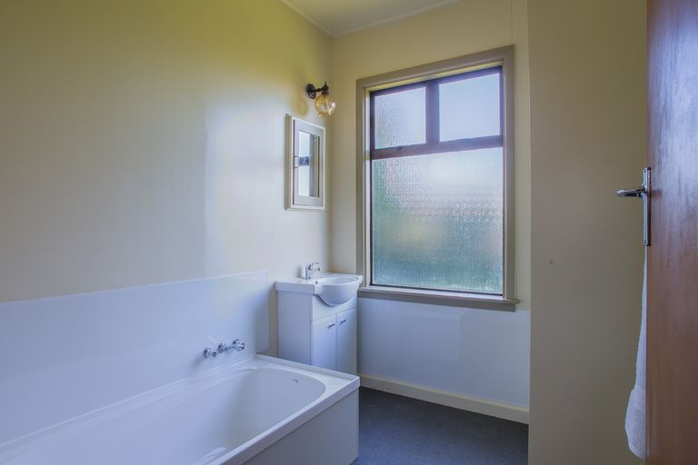 Photo of property in 94 The Avenue, Pareora, 7912