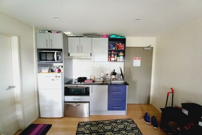 Photo of property in 3k/17 Crown Lynn Place, New Lynn, Auckland, 0600