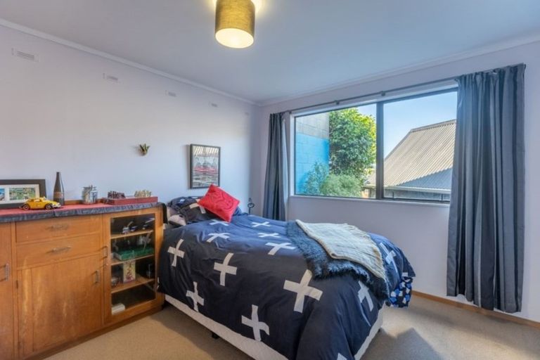 Photo of property in 20b Govind Grove, Ngaio, Wellington, 6035