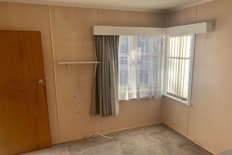 Photo of property in 34 Parkway, Wainuiomata, Lower Hutt, 5014