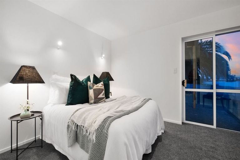 Photo of property in 50 Saint Andrews Hill Road, Mount Pleasant, Christchurch, 8081