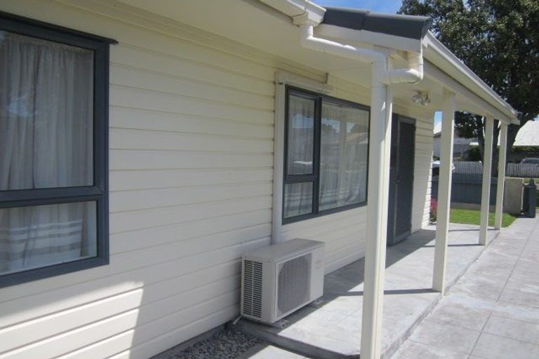 Photo of property in 1/29 Record Street, Fitzroy, New Plymouth, 4312