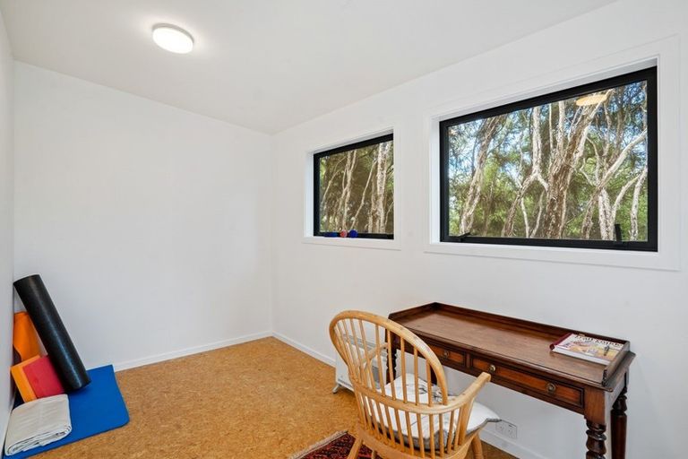 Photo of property in 65 Kanuka Rise, Albert Town, Wanaka, 9305