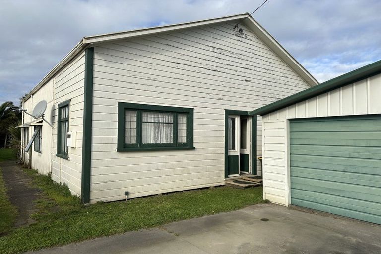 Photo of property in 26 York Street, Eltham, 4322