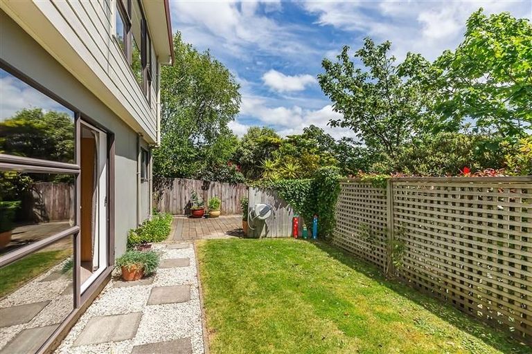 Photo of property in 32b Sailmaker Close, Whitby, Porirua, 5024
