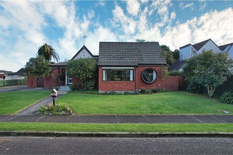 Photo of property in 8 Byrd Street, Levin, 5510