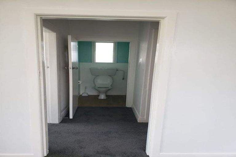 Photo of property in 1/23 Takanini Road, Takanini, 2112