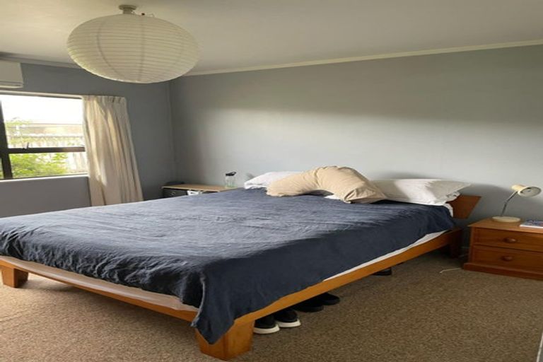 Photo of property in 2/409 West Coast Road, Glen Eden, Auckland, 0602