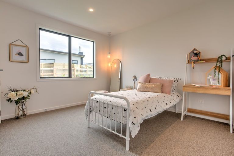 Photo of property in 14 Campbell Road, Wanaka, 9305