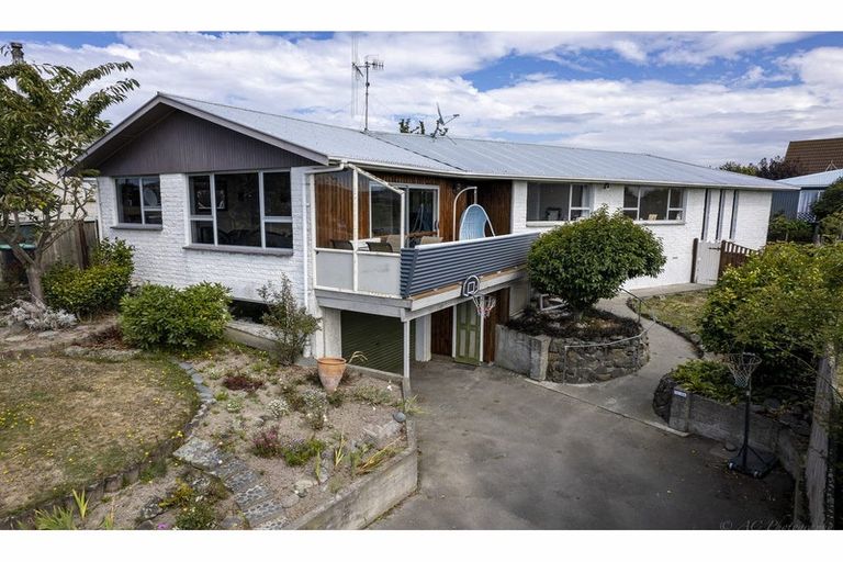 Photo of property in 6 Tasman Street, Oceanview, Timaru, 7910