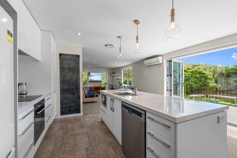 Photo of property in 101 Ballintoy Park Drive, Welcome Bay, Tauranga, 3175