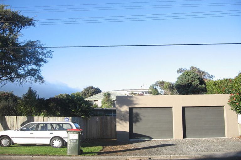 Photo of property in 34 Menin Road, Raumati South, Paraparaumu, 5032
