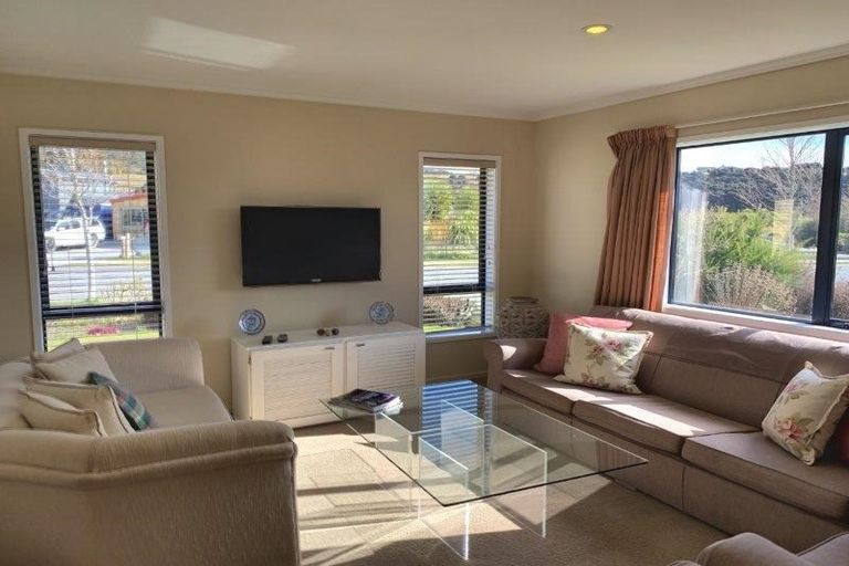 Photo of property in 11 Sherwin Avenue, Albert Town, Wanaka, 9305