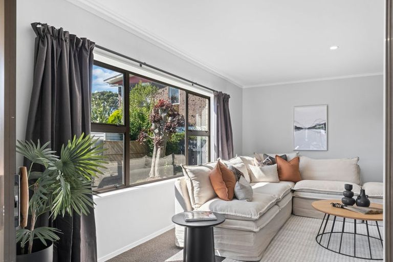 Photo of property in 9 Te Whena Place, Waitara, 4320