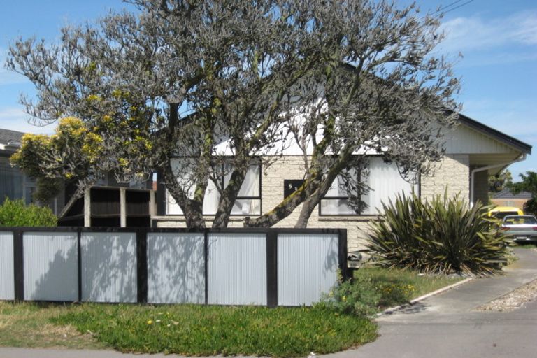 Photo of property in 532 Marine Parade, South New Brighton, Christchurch, 8062