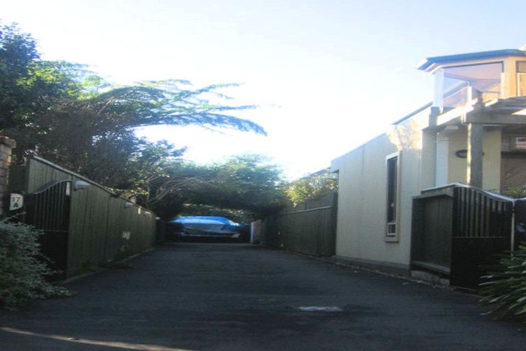 Photo of property in 17 Hinau Street, Woburn, Lower Hutt, 5010