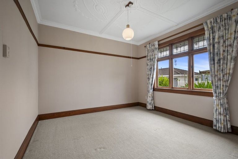 Photo of property in 31 Hereford Street, West End, Palmerston North, 4410