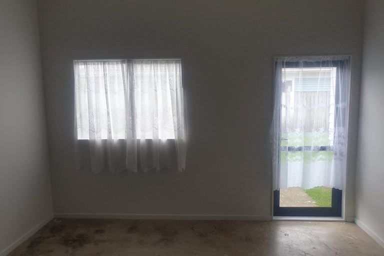 Photo of property in 11 Bittern Place, Henderson, Auckland, 0610