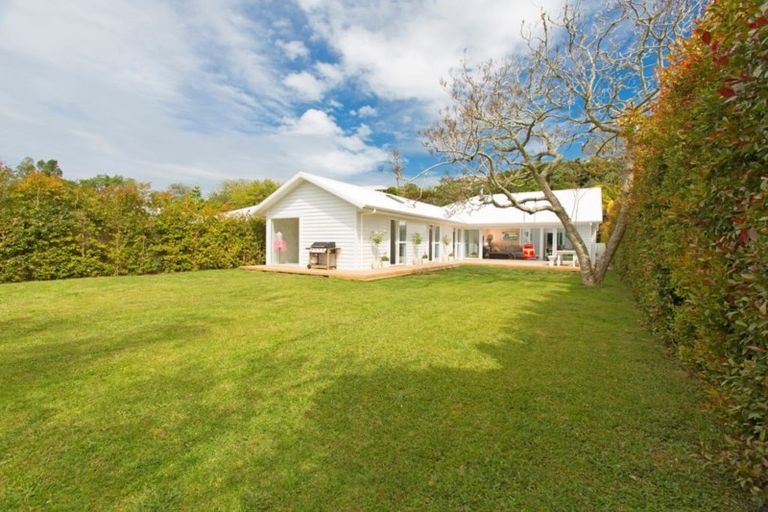 Photo of property in 60 Brixton Road, Manly, Whangaparaoa, 0930