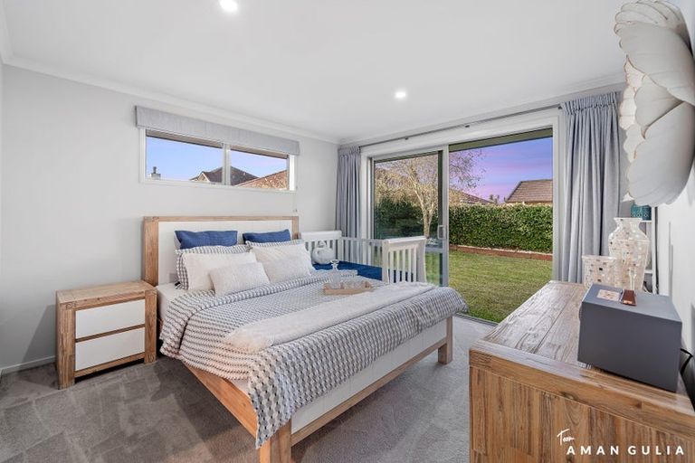 Photo of property in 21 Capriana Drive, Karaka, Papakura, 2113