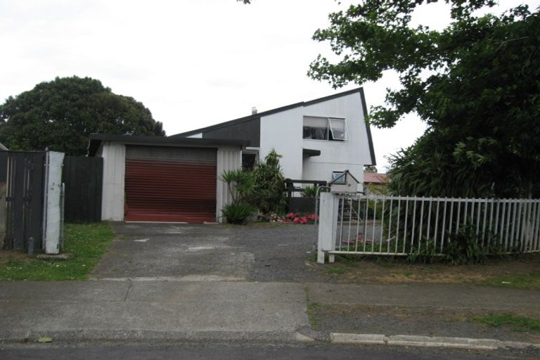 Photo of property in 19 Vimy Place, Mangere, Auckland, 2022