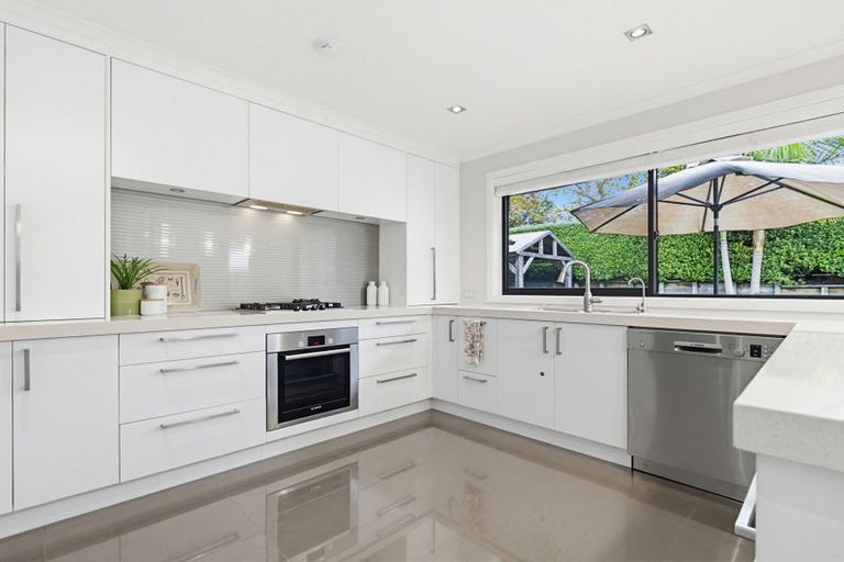 Photo of property in 17 Mahoe Glade, Patumahoe, Pukekohe, 2679