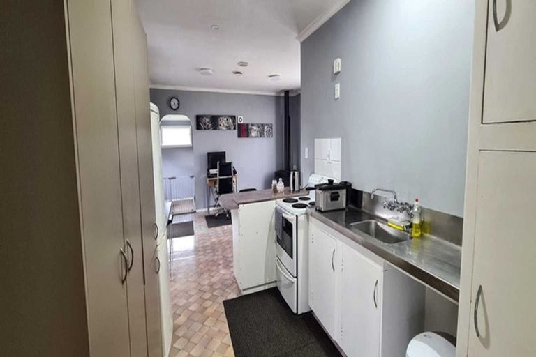 Photo of property in 77 Puriri Street, Gonville, Whanganui, 4501