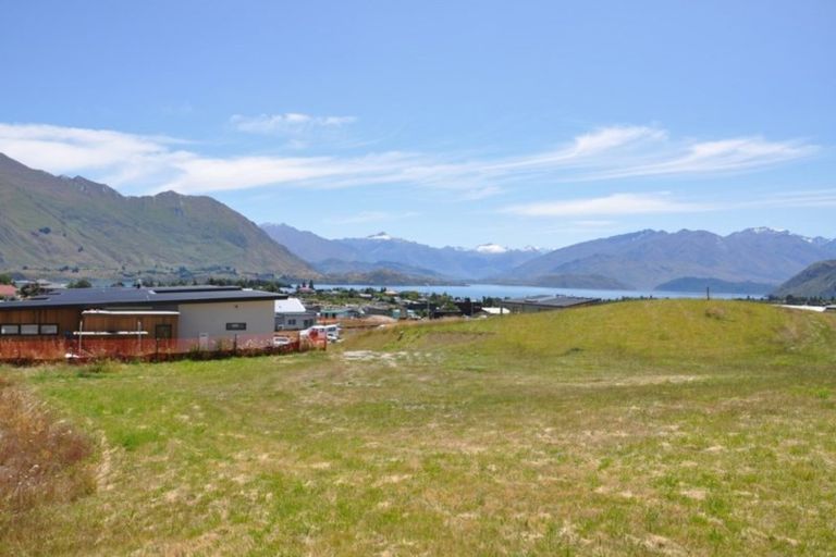 Photo of property in 12 Landsborough Lane, Wanaka, 9305