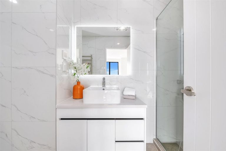 Photo of property in 3 Rakiraki Place, Flat Bush, Auckland, 2019