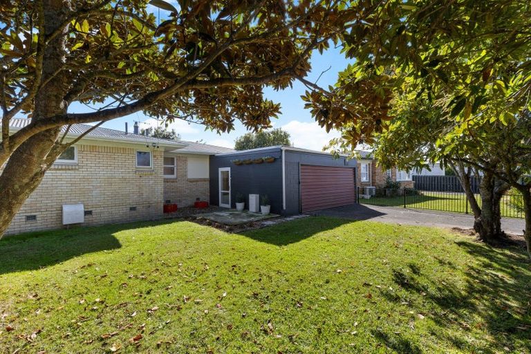 Photo of property in 102 Mount View Road, Melville, Hamilton, 3206