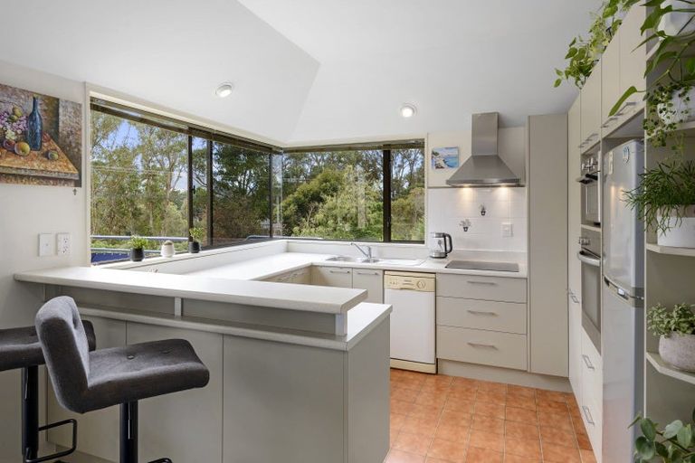 Photo of property in 13a Parau Avenue, Diamond Harbour, 8972