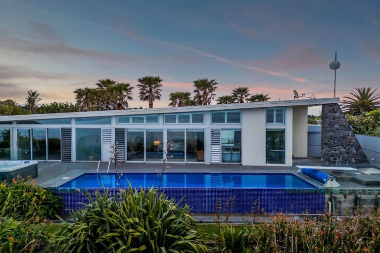 Photo of property in 137 Turangi Road, Motunui, Waitara, 4383