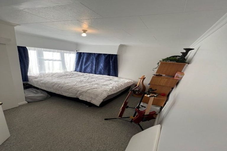 Photo of property in 200 Bath Street, Levin, 5510