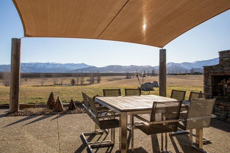 Photo of property in 309 Golden Road, Springvale, Alexandra, 9393