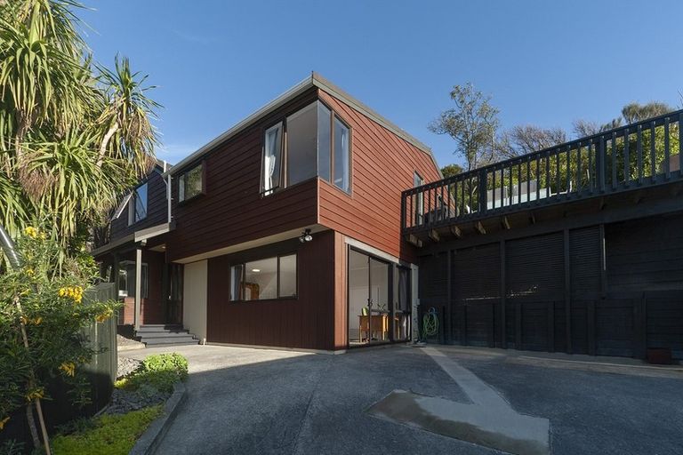 Photo of property in 84a Strathmore Avenue, Strathmore Park, Wellington, 6022