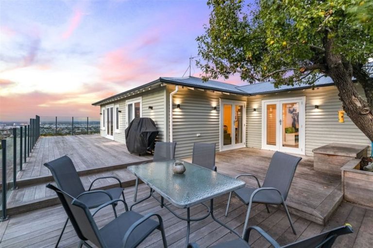 Photo of property in 4 Kidson Terrace, Cashmere, Christchurch, 8022