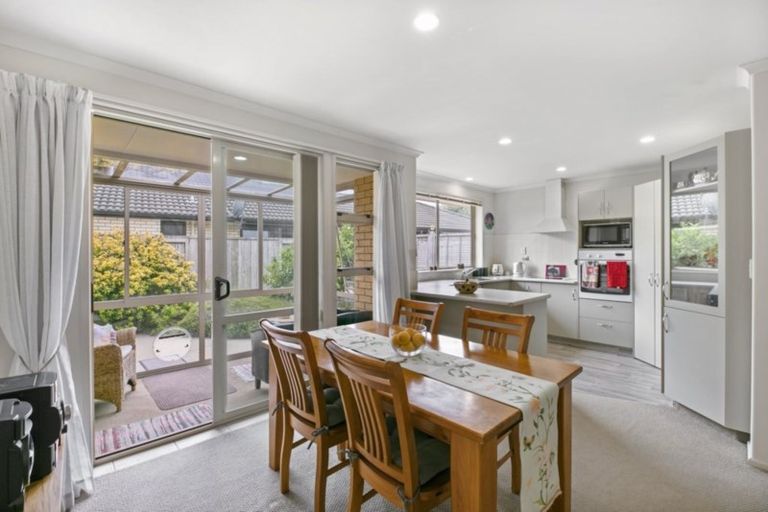 Photo of property in 19 Parkwood Place, Papamoa Beach, Papamoa, 3118