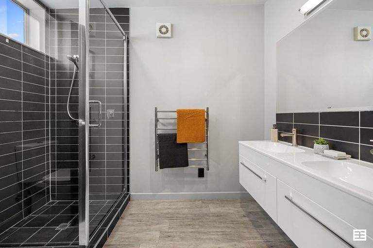 Photo of property in 118 Edgecumbe Road, Tauranga South, Tauranga, 3112