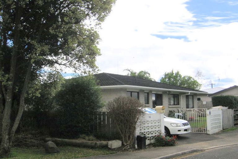 Photo of property in 18 Stratford Place, Otumoetai, Tauranga, 3110