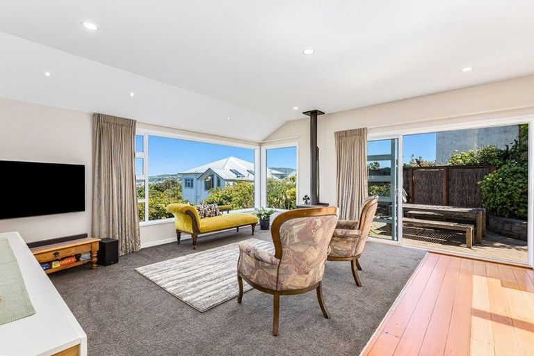 Photo of property in 33a Nevay Road, Miramar, Wellington, 6022