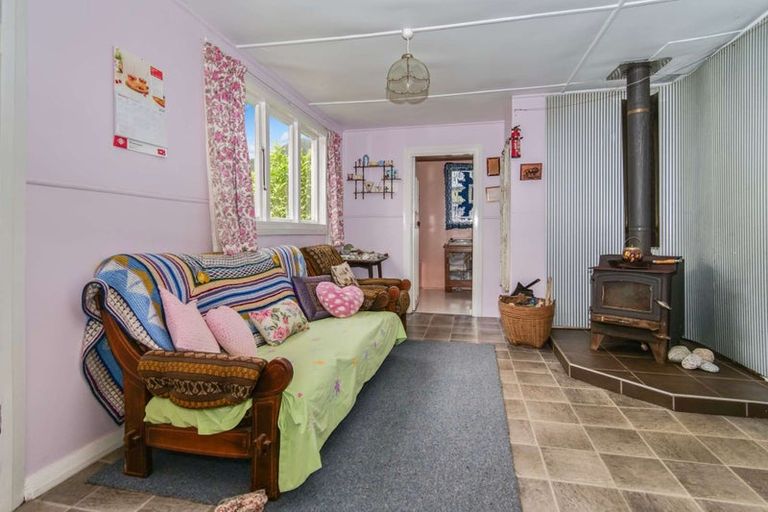 Photo of property in 169 Torea Street, Granity, 7823