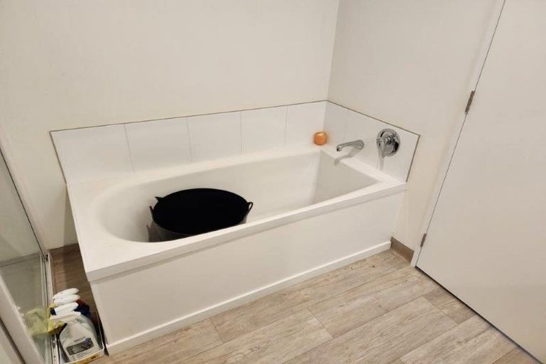 Photo of property in 4/87 Grafton Street, Waltham, Christchurch, 8011