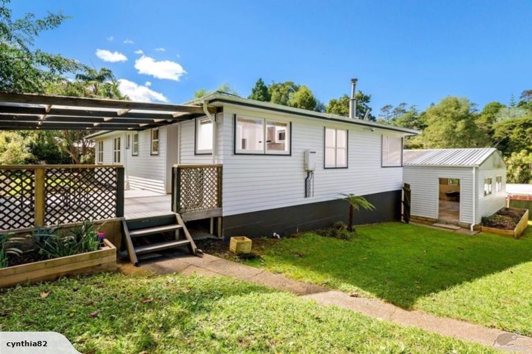 Photo of property in 56 Vandeleur Avenue, Birkdale, Auckland, 0626