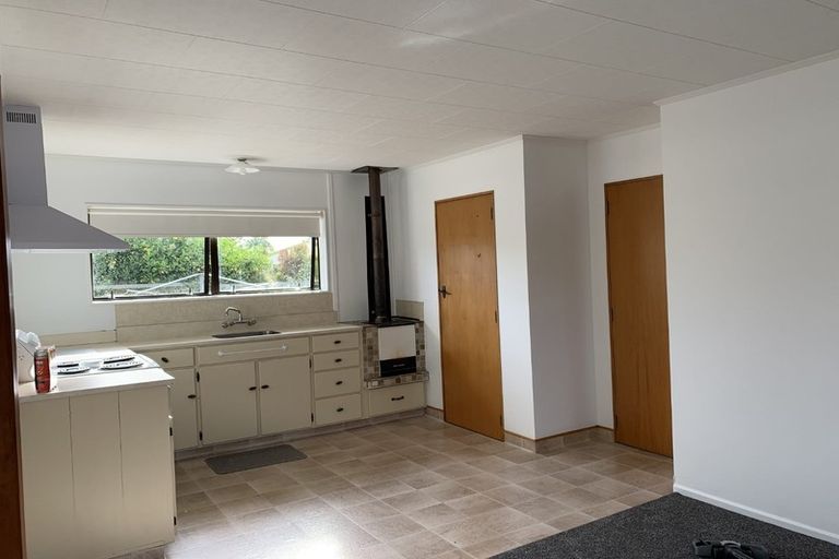 Photo of property in 7a Windlesham Place, Wakefield, 7025