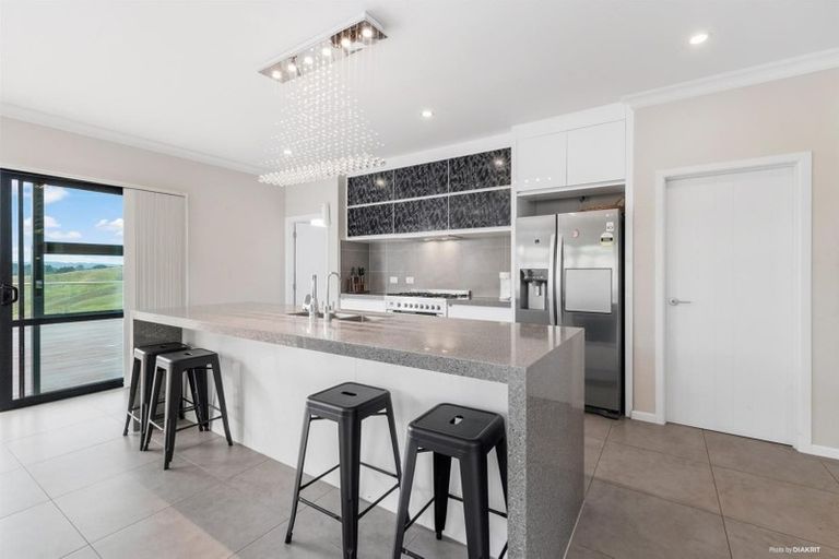 Photo of property in 719 Redoubt Road, Flat Bush, Auckland, 2019
