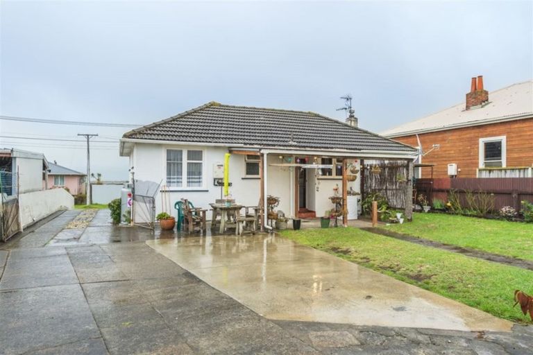 Photo of property in 25 Ruapehu Street, Castlecliff, Whanganui, 4501