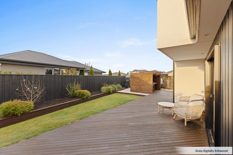 Photo of property in 1 De Surville Way, Pegasus, 7612